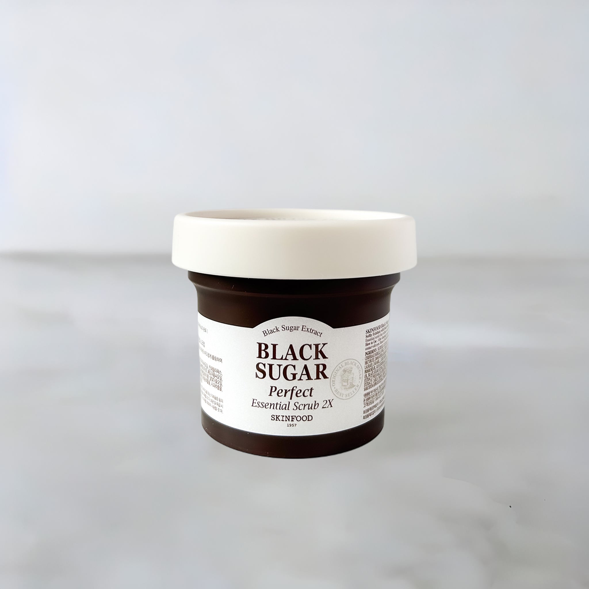 SKINFOOD_Black_Sugar_Perfect_Essential_Scrub